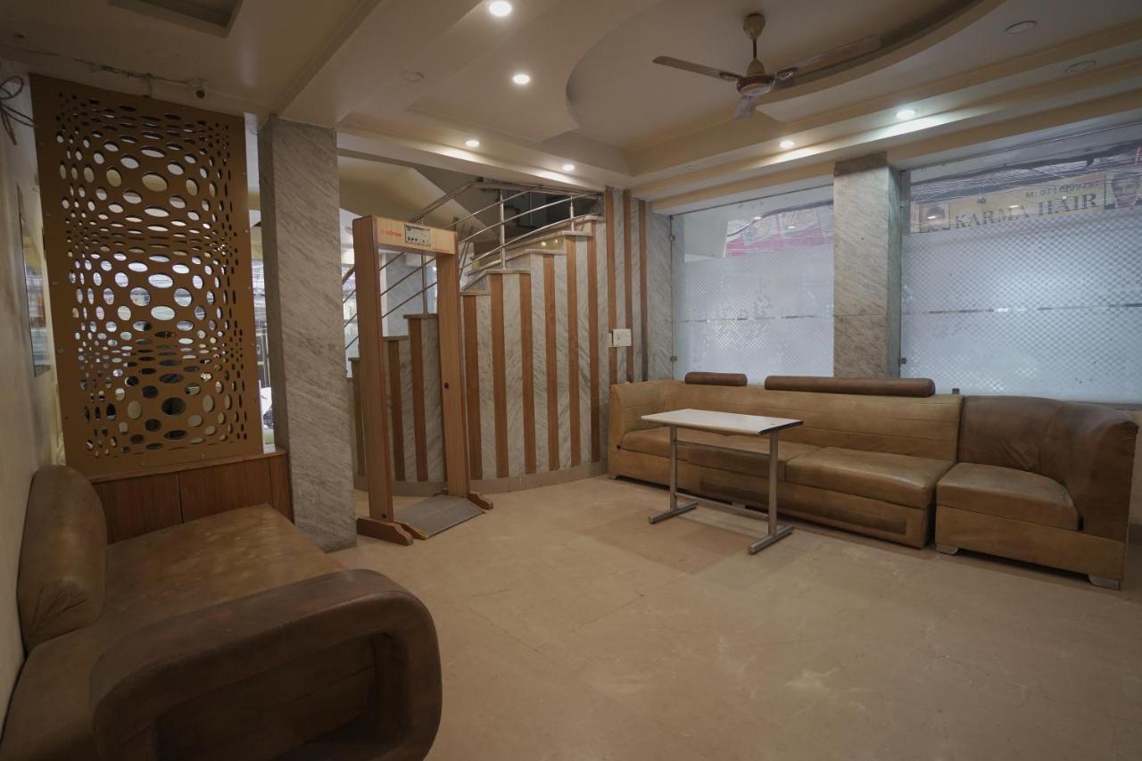 Hotel Leo Continental New Delhi Ngoại thất bức ảnh