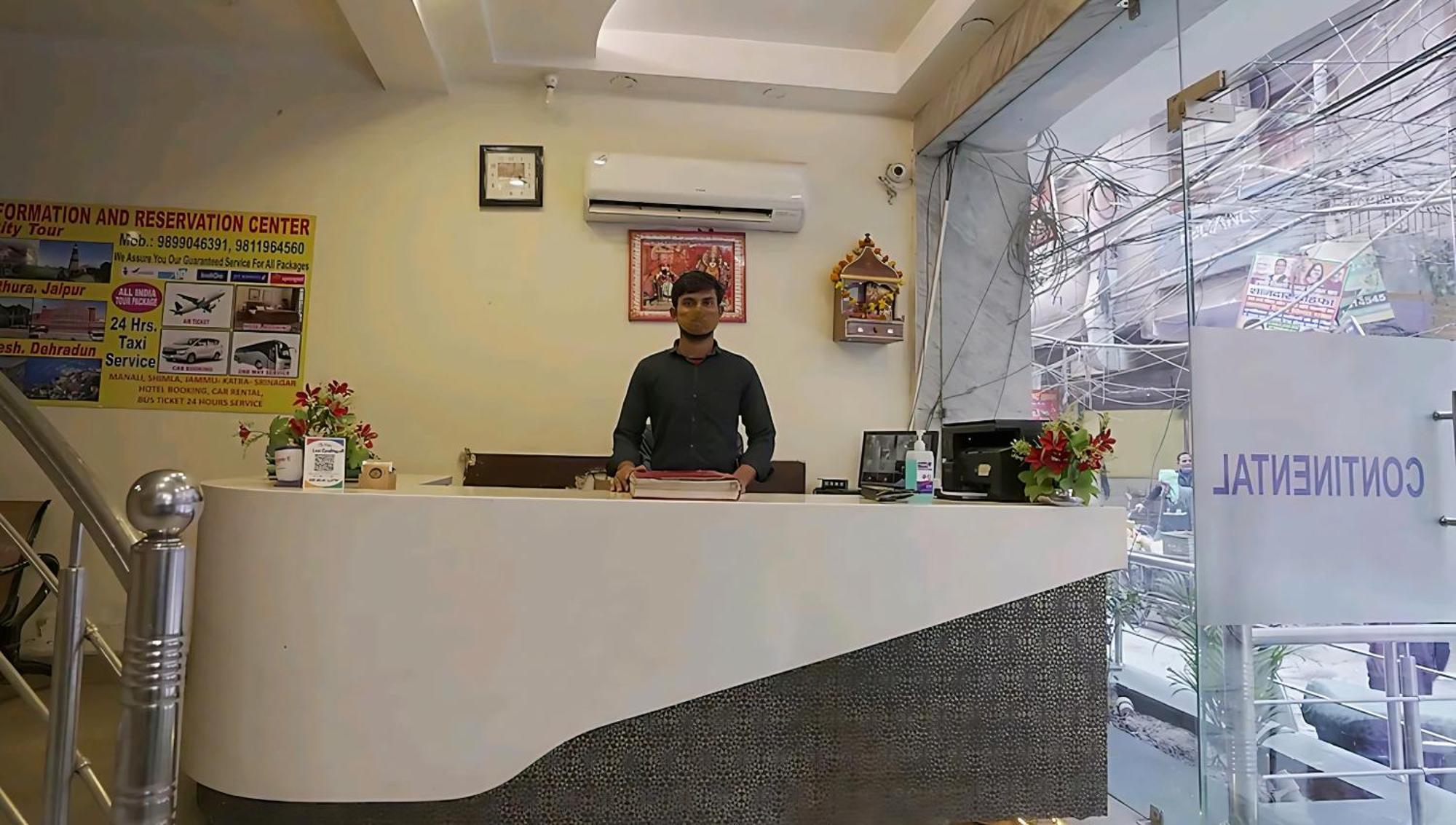 Hotel Leo Continental New Delhi Ngoại thất bức ảnh